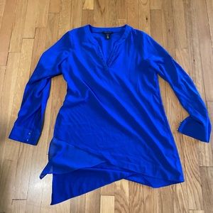 White House black market -Great condition blue tunic - worn once.